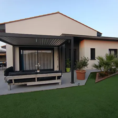 Вилла Climatisee Avec Piscine Pour De Superbes Au Soleil !
